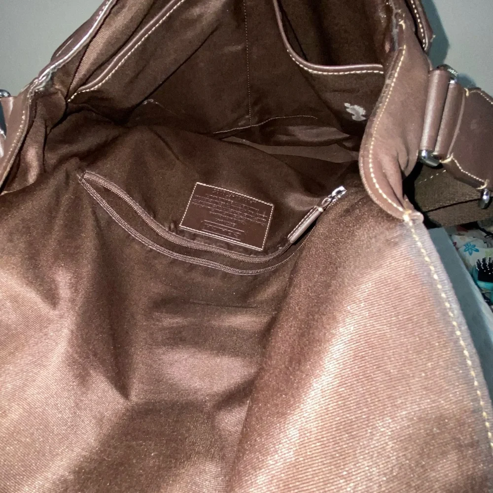 Y2K COACH • Lenox Brief Brown Leather Messenger Journalist Crossbody • 70105